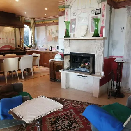 Villa D'Epoca Sul Lago Di Garda Con Piscina Interna E Parco Con Laghetto