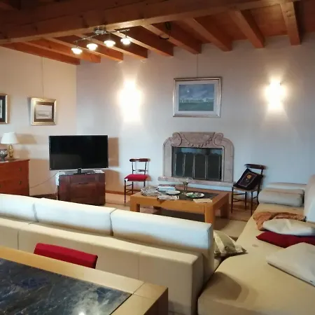 Villa D'Epoca Sul Lago Di Garda Con Piscina Interna E Parco Con Laghetto *