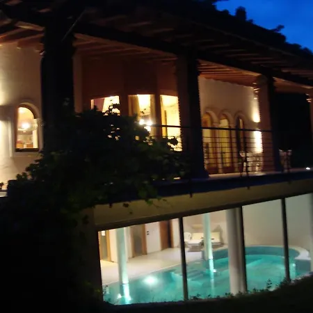 Villa D'Epoca Sul Lago Di Garda Con Piscina Interna E Parco Con Laghetto